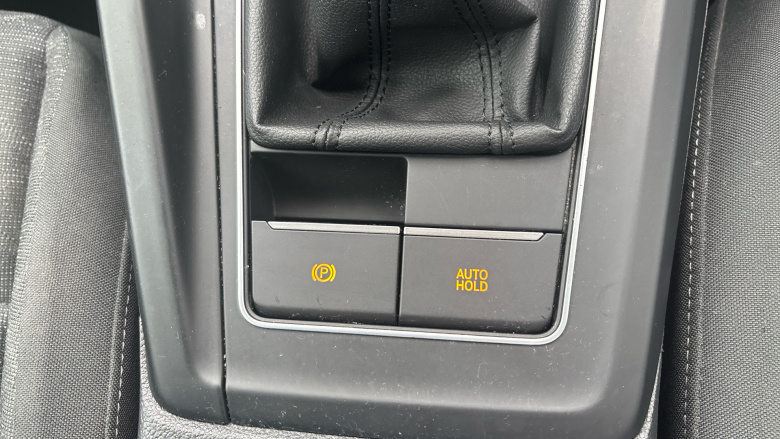 Volkswagen Golf 1.5 TSI 150 Life 5dr Petrol Hatchback